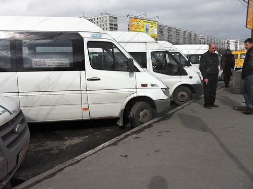 На юго-западе Москвы избили водителя микроавтобуса