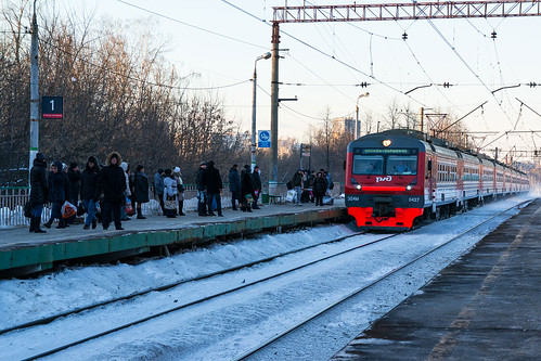 Поезд сбил человека в районе станции «Подрезково»