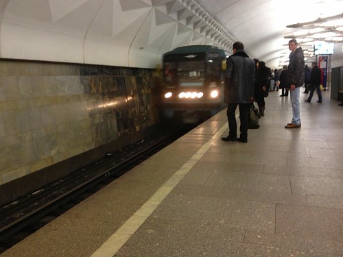 На «серой» ветке метро произошел сбой из-за пассажира