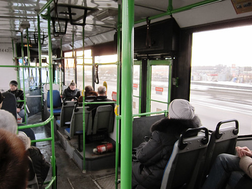 Маршруты шести автобусов изменились из-за открытия станций Калининско-Солнцевской линии метро