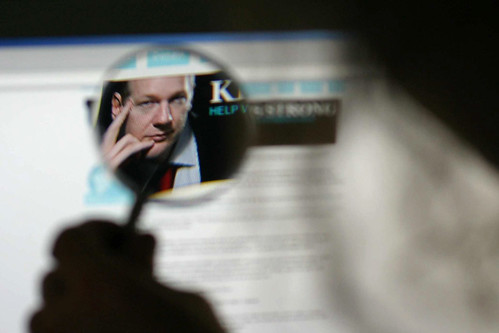 Ассанж заявил о невмешательстве РФ в президентские выборы в США
