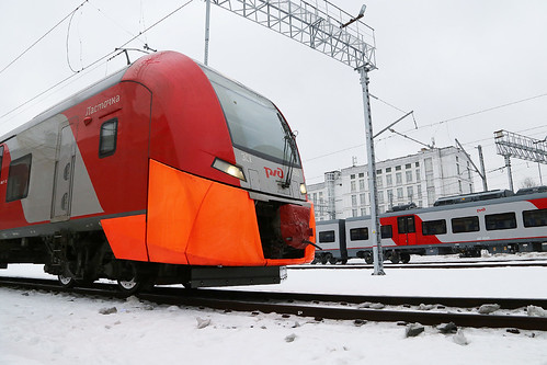 Человек погиб под колесами поезда на станции «Москва-3»