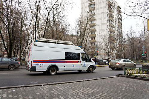 В квартире в Москве обнаружили двух истощенных маленьких девочек