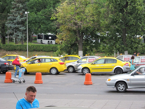 В Москве задержали участников группировки, вымогавшей деньги у таксистов