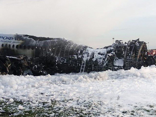 Непрофессионализм пилотов рассматривается как одна из версий авиакатастрофы в Шереметьево