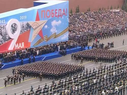 Парад в честь 74-й годовщины Победы в Великой Отечественной войне прошел на Красной площади