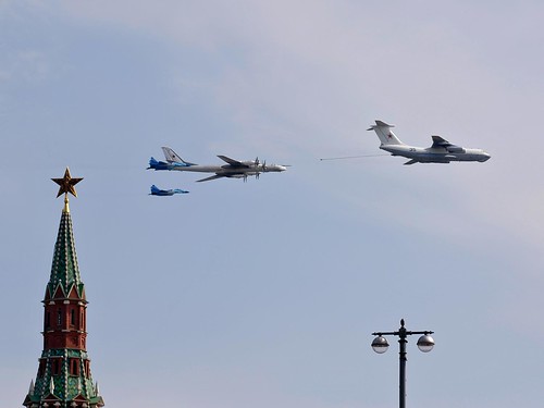 В Москве отменили воздушную часть парада Победы