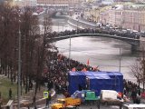 Лужков мост может не выдержать большого числа митингующих