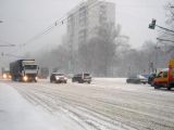 Снегопад осложнил ситуацию на дорогах