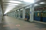 Мужчина погиб в Москве, упав на рельсы в метро перед прибывающим поездом