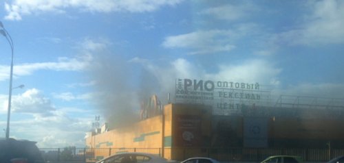 Пожар в ТРЦ «РИО» на Дмитровском шоссе